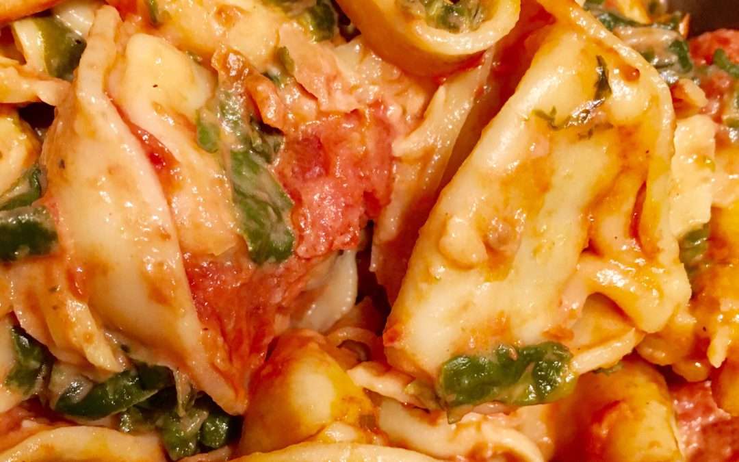 Tortellini in Tomaten Spinat Soße - Christian Kranz